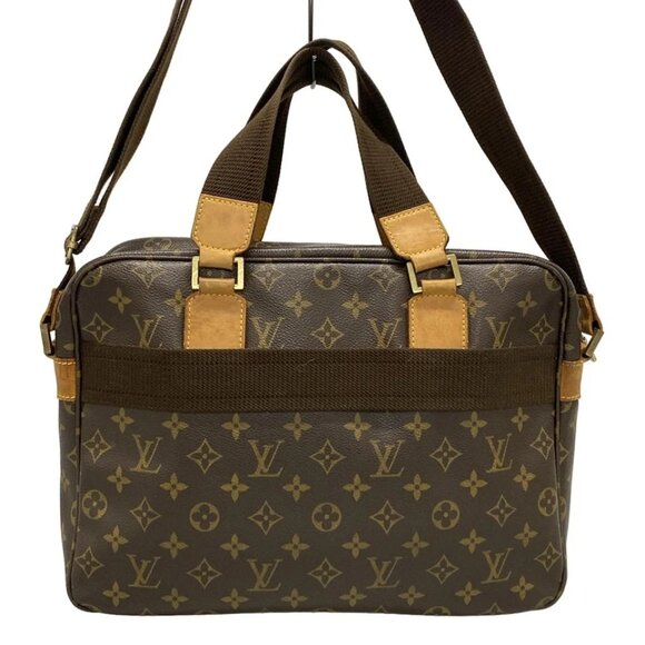 LOUIS VUITTON Sac Bosphore Monogram Shoulder Bag 656-072925 - Picture 2 of 14